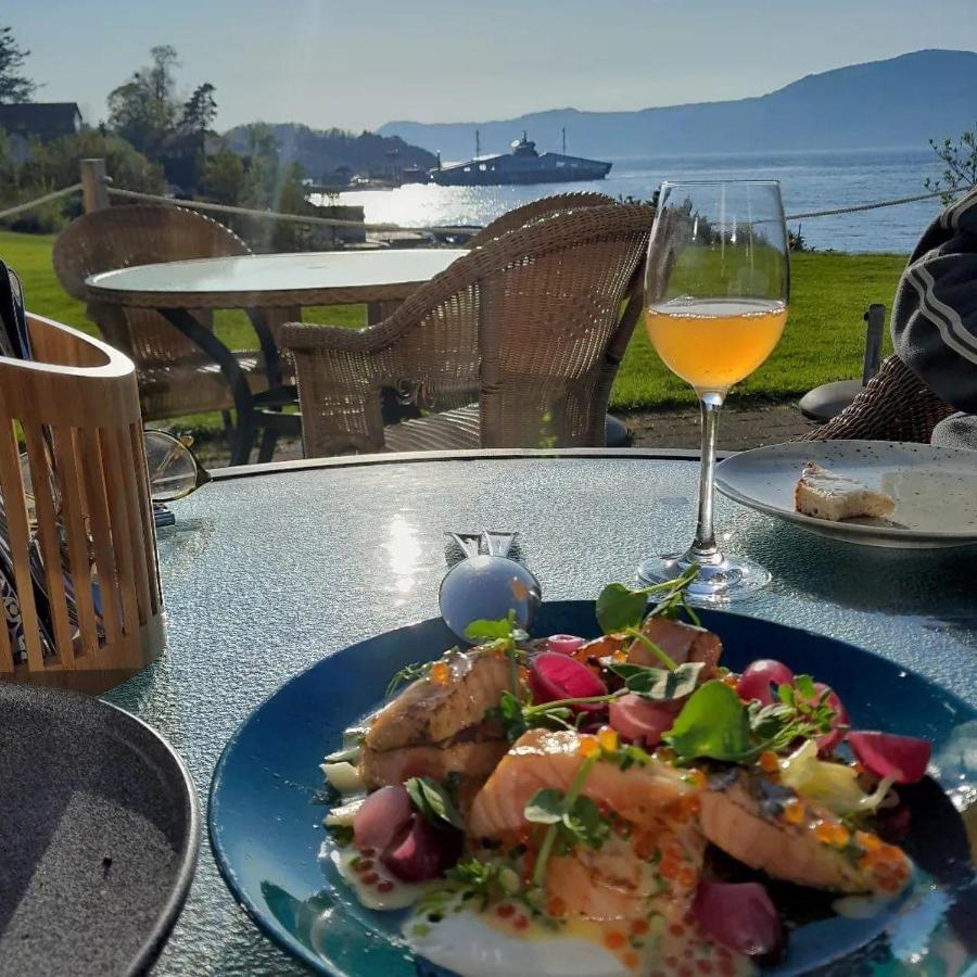 Smaken Av Ryfylke Event As Overnatting, Bygningen Drives Ikke Som Hotell Hjelmeland Eksteriør billede